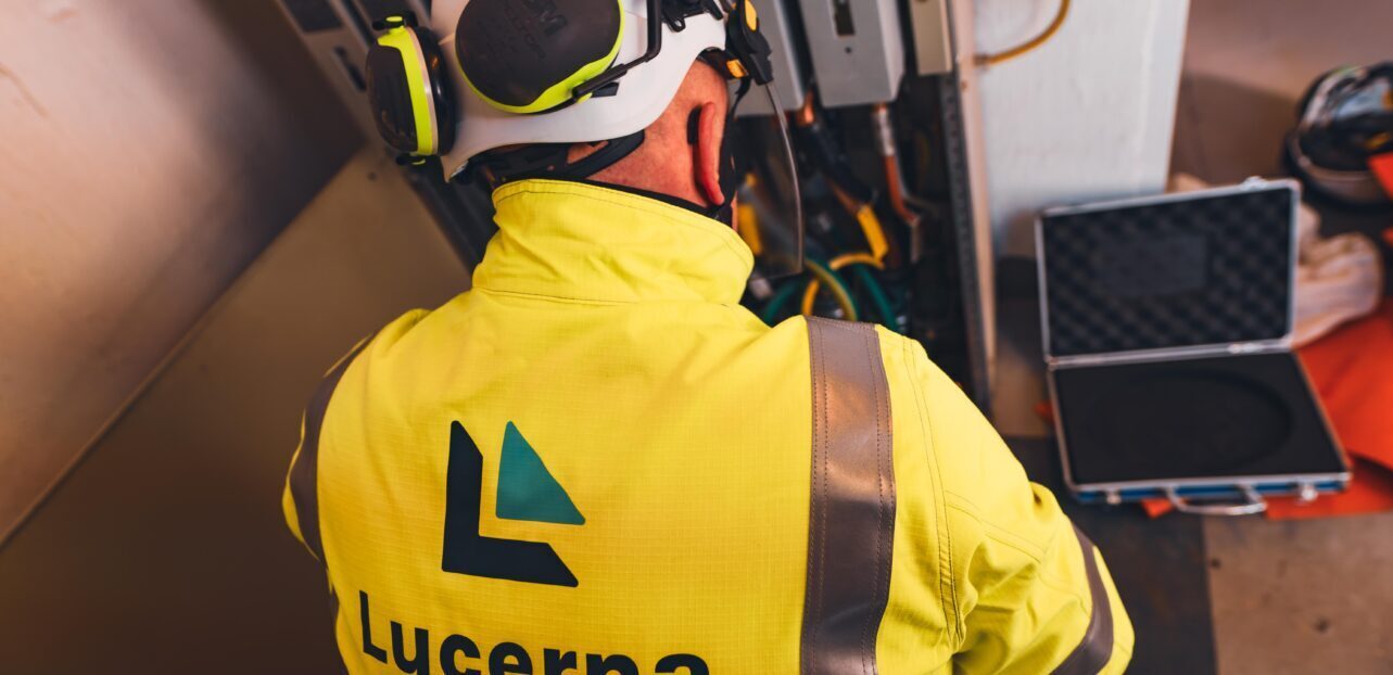Skjerm Lucerna 02338